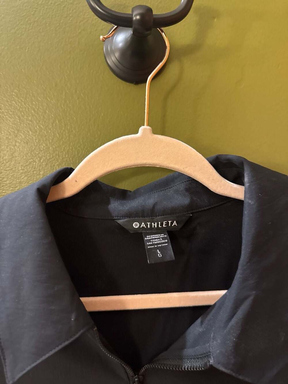 Athleta - Picture 2 of 5